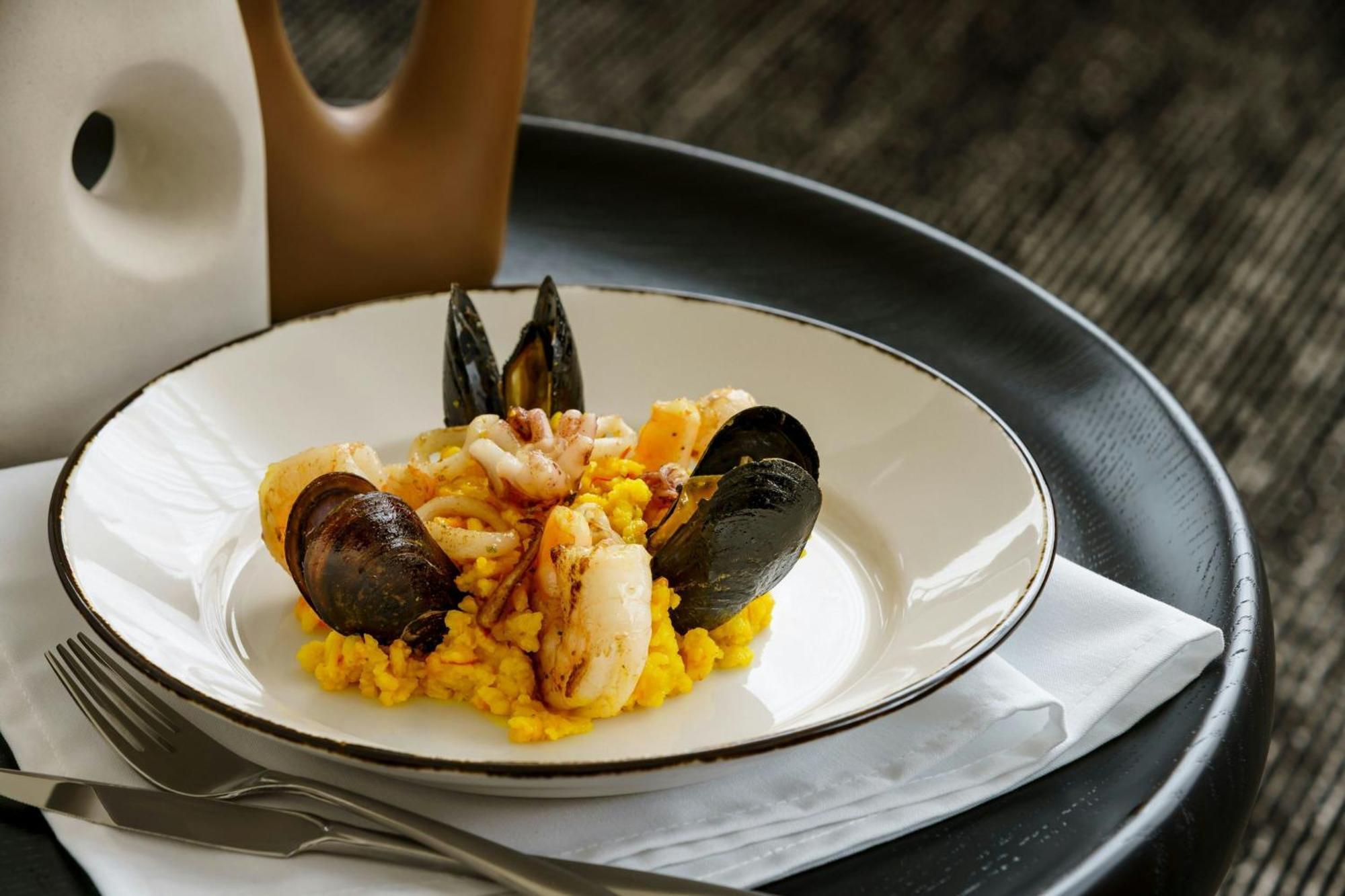 Ac Hotel By Marriott Bethesda Downtown Ngoại thất bức ảnh